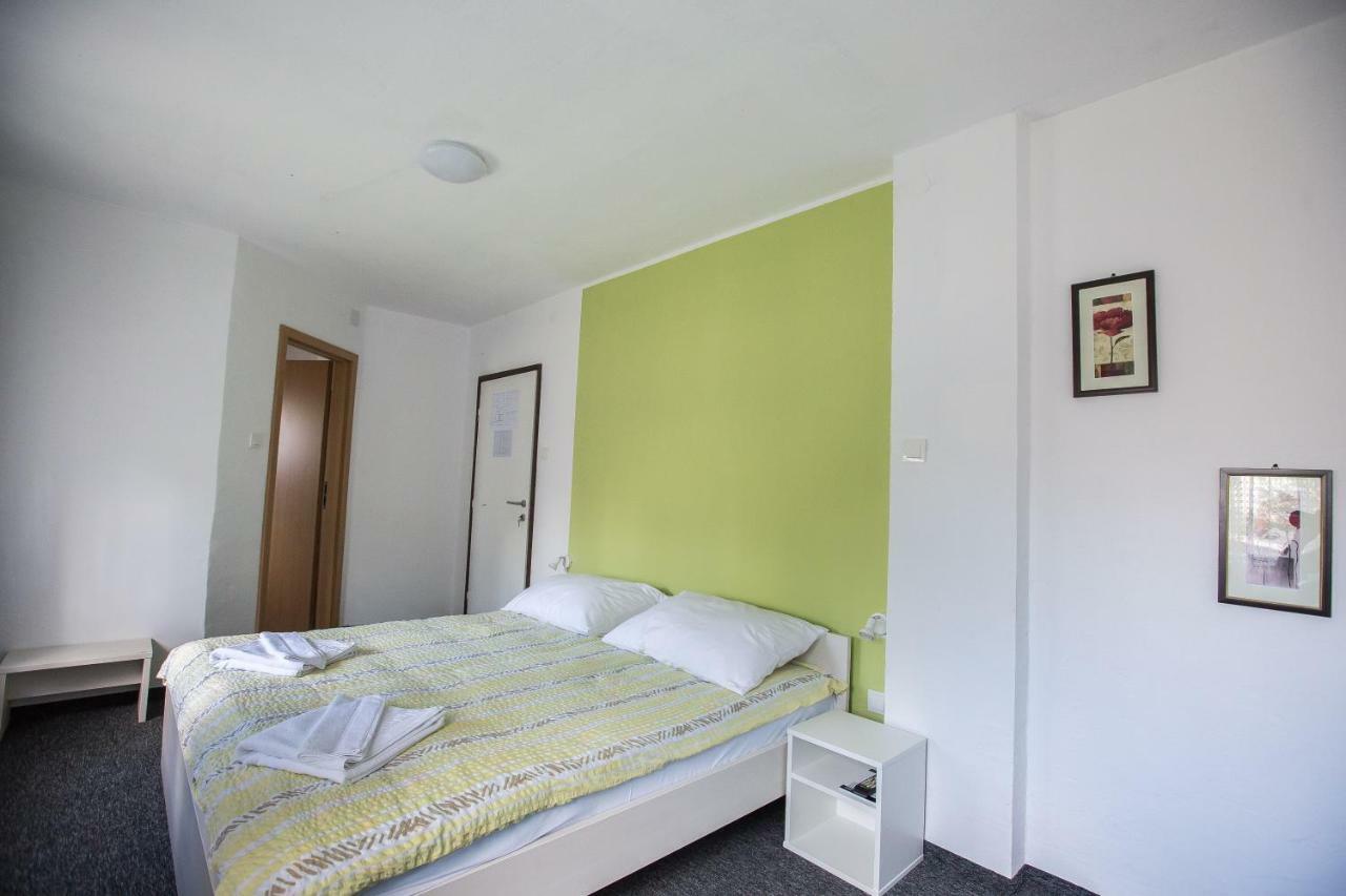 ASGARD Guesthouse Josipdol Eksteriør billede